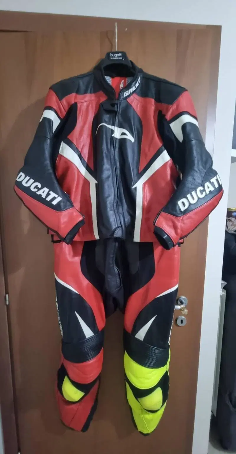 Tuta divisibile GIMOTO su misura