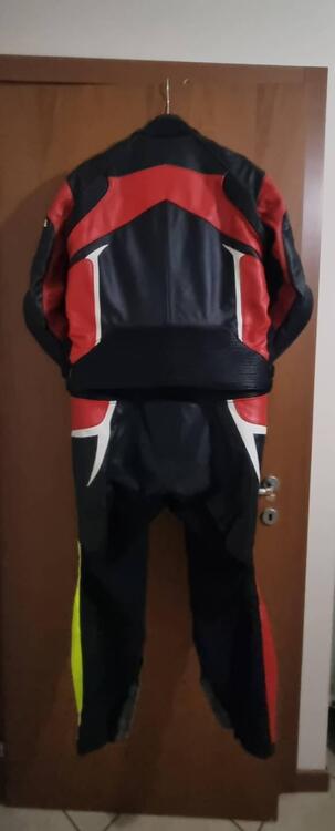 Tuta divisibile GIMOTO su misura (2)