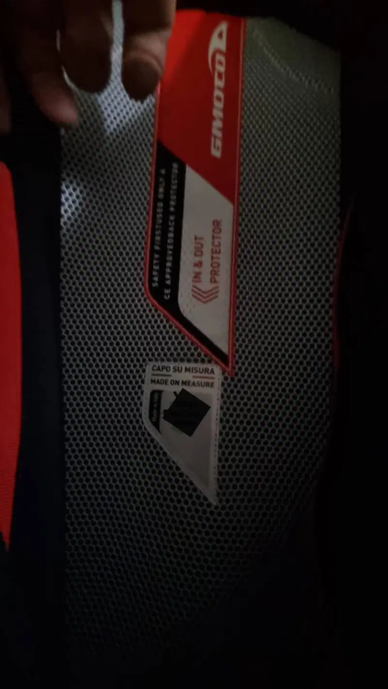 Tuta divisibile GIMOTO su misura (5)