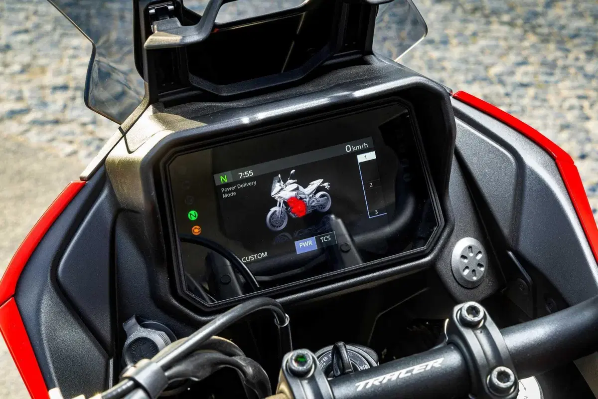 Yamaha cala l’asso: Tracer 7 MY2025 la prova [VIDEO] (11)