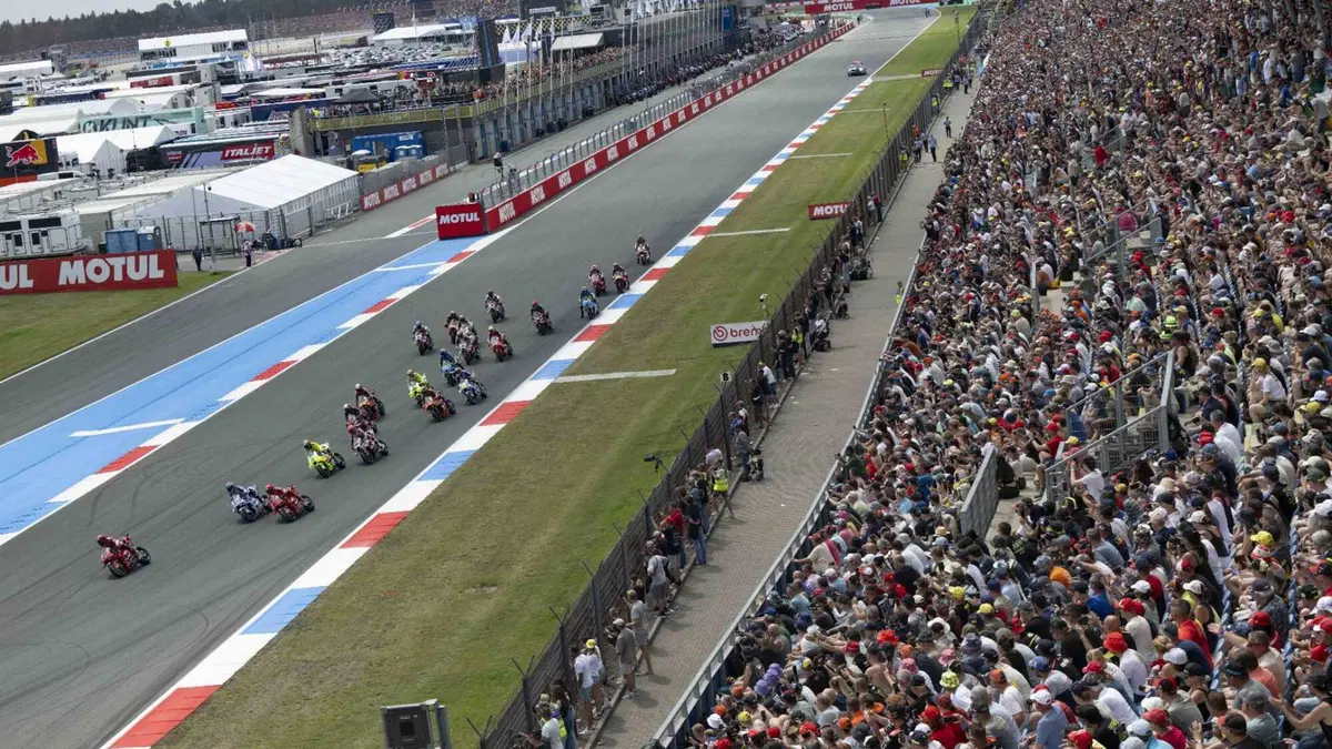 MotoGP 2025. GP dei Paesi Bassi ad Assen. Le foto più belle della gara [GALLERY] (11)