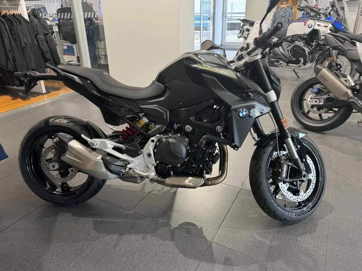 Bmw F 900 R (2025 - 26)
