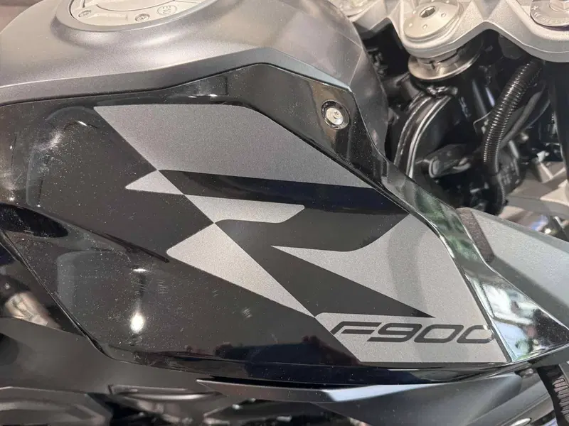 Bmw F 900 R (2025 - 26) (2)