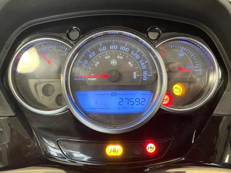 Piaggio Mp3 300 ie Sport/Business (2018 - 19) (4)