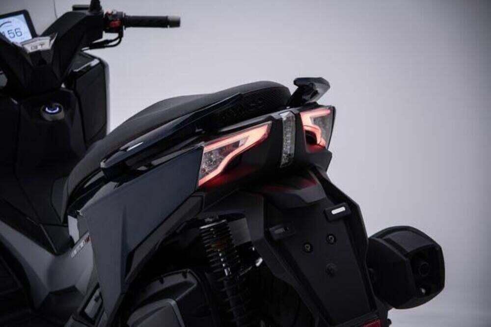 Kymco Downtown 350i GT (2024 - 25) (3)