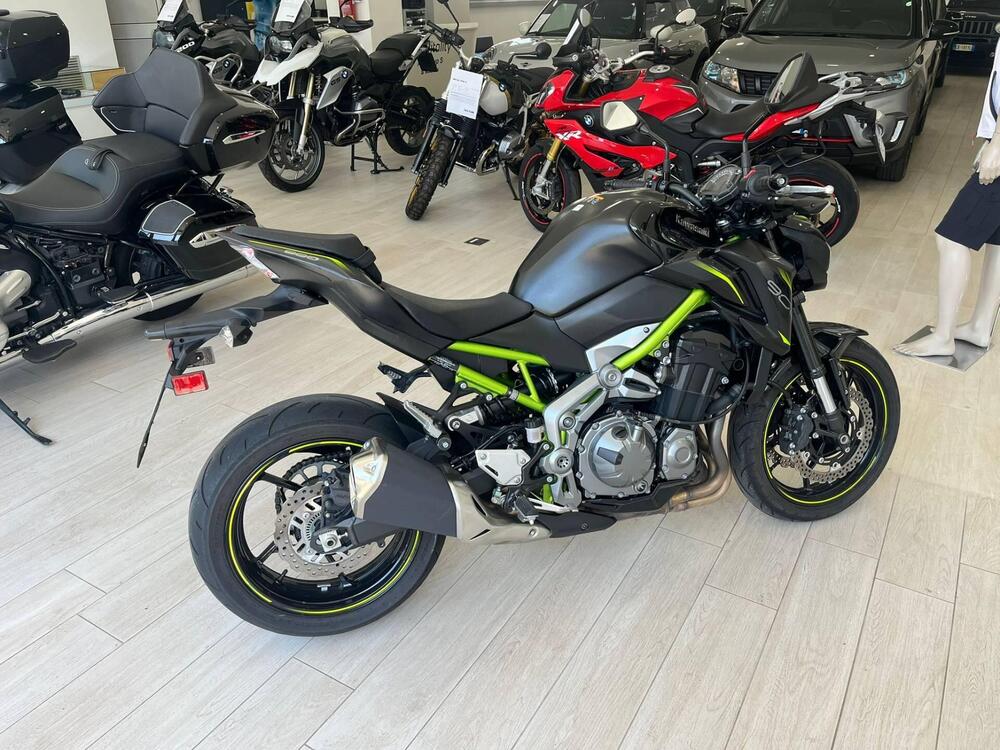 Kawasaki Z 900 (2019) (2)