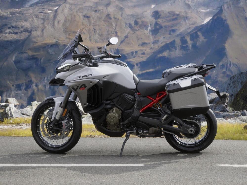 Ducati Multistrada V4 S (2025) (2)