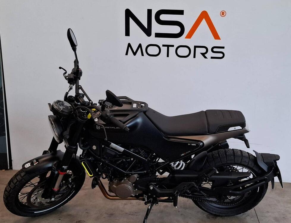 Husqvarna Svartpilen 125 (2021 - 23) (3)