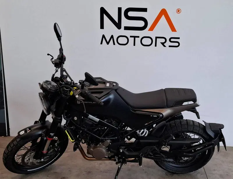 Husqvarna Svartpilen 125 (2021 - 23) (3)