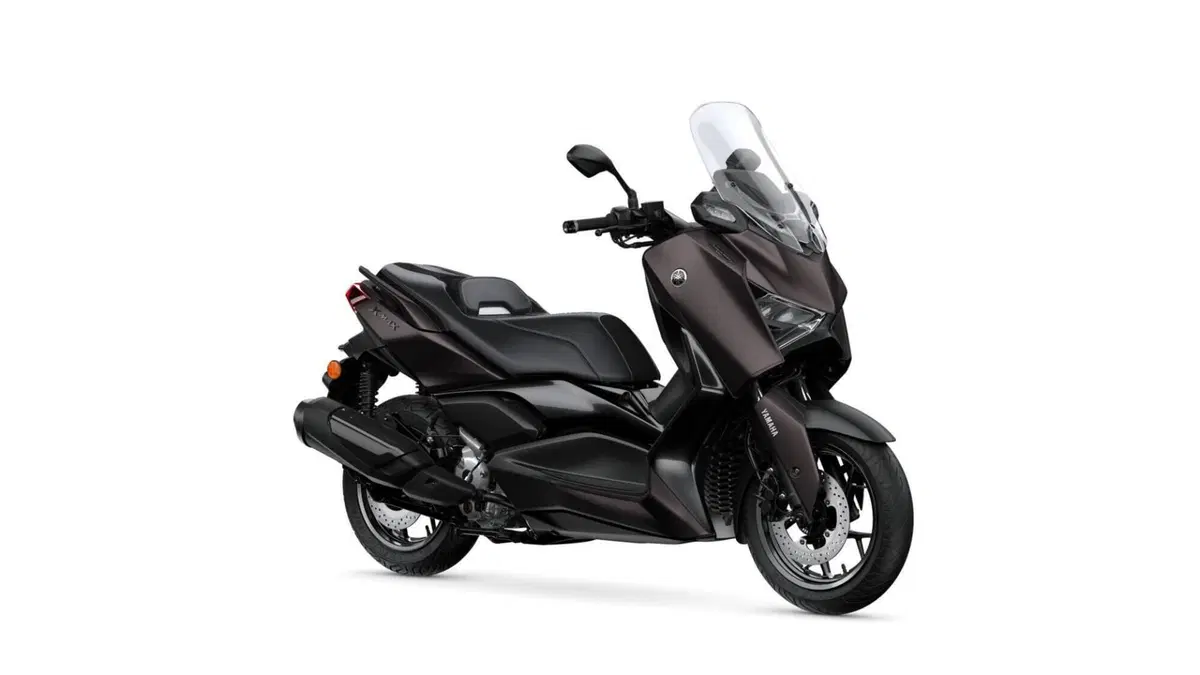 Yamaha X-Max 300 Tech Max+ (2025 - 26) (2)