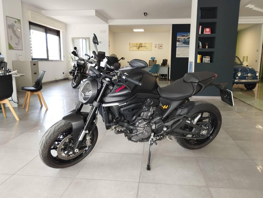 Ducati Monster 937 (2021 - 25)