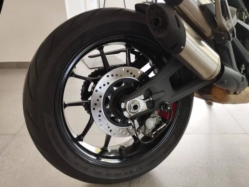 Ducati Monster 937 (2021 - 25) (11)