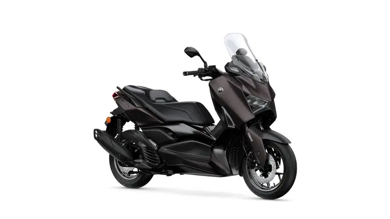 Yamaha X-Max 125 Tech Max (2025 - 26) (2)