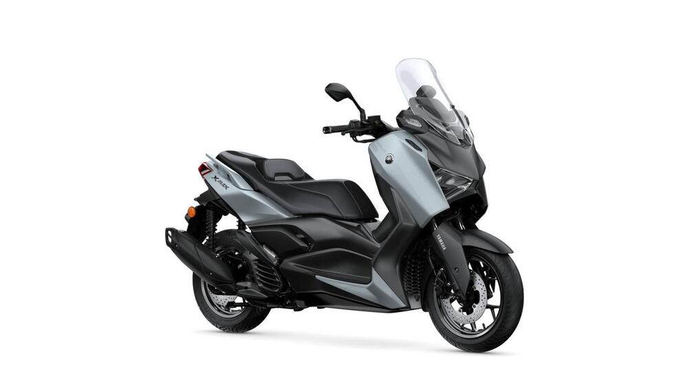 Yamaha X-Max 125 Tech Max+ (2025) (2)