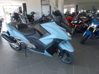 Kymco AK 550 ETS (2021 - 26) usata