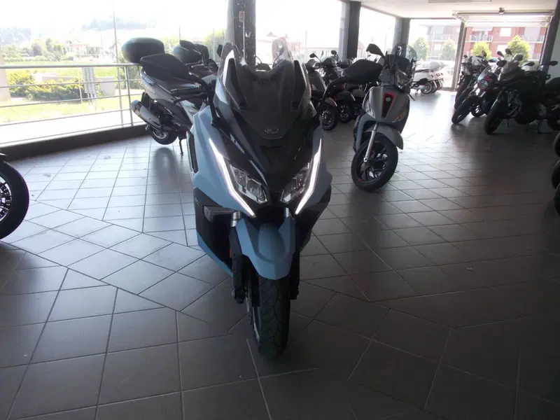 Kymco AK 550 ETS (2021 - 26) (5)