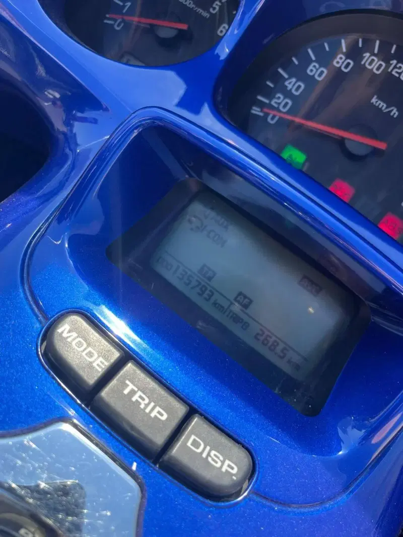 Honda GL 1800 Gold Wing (2006) (7)