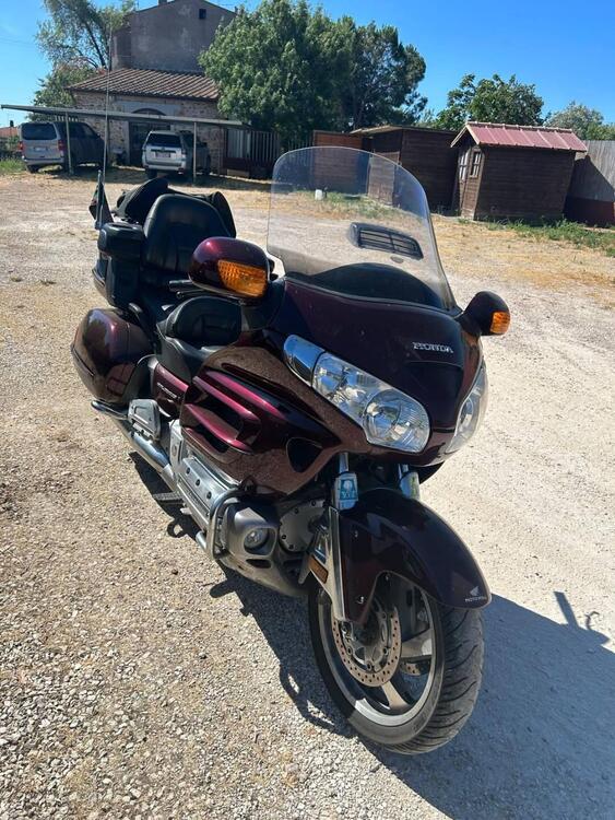 Honda GL 1800 Gold Wing (2006) (5)