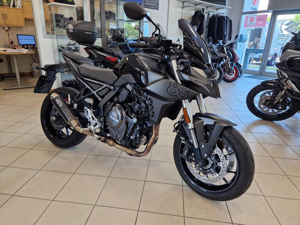 Suzuki GSX-8S (2023 - 24)