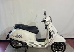Vespa GTS 300 Super Hpe (2021 - 22) usata