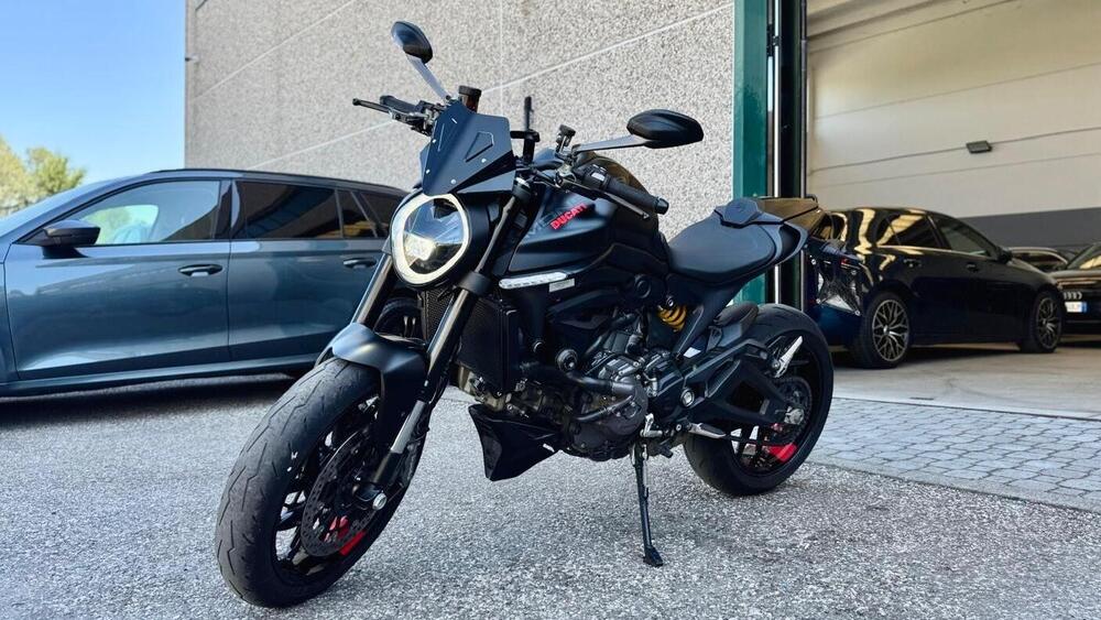 Ducati Monster 937 + (2021 - 25)