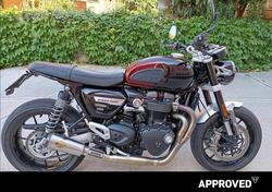 Triumph Speed Twin 1200 Stealth Edition (2024) usata