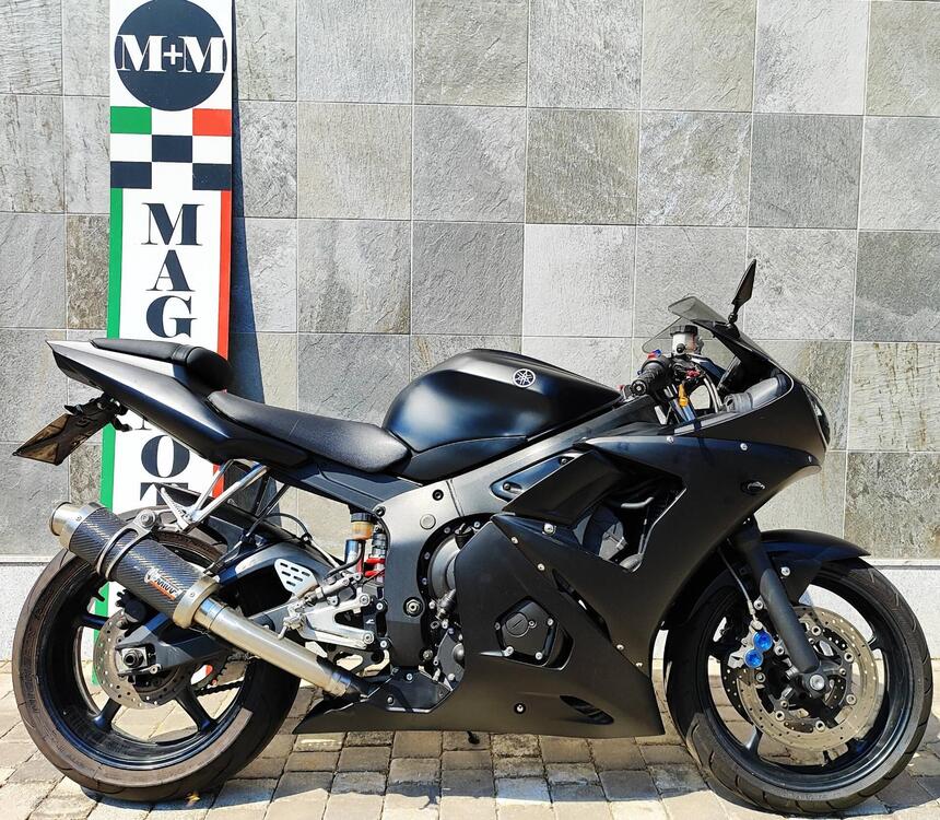 Yamaha YZF R6 (2005 - 06)