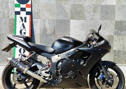 Yamaha YZF R6 (2005 - 06) usata