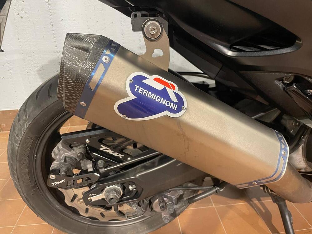 Yamaha T-Max 560 Tech Max (2020) (4)