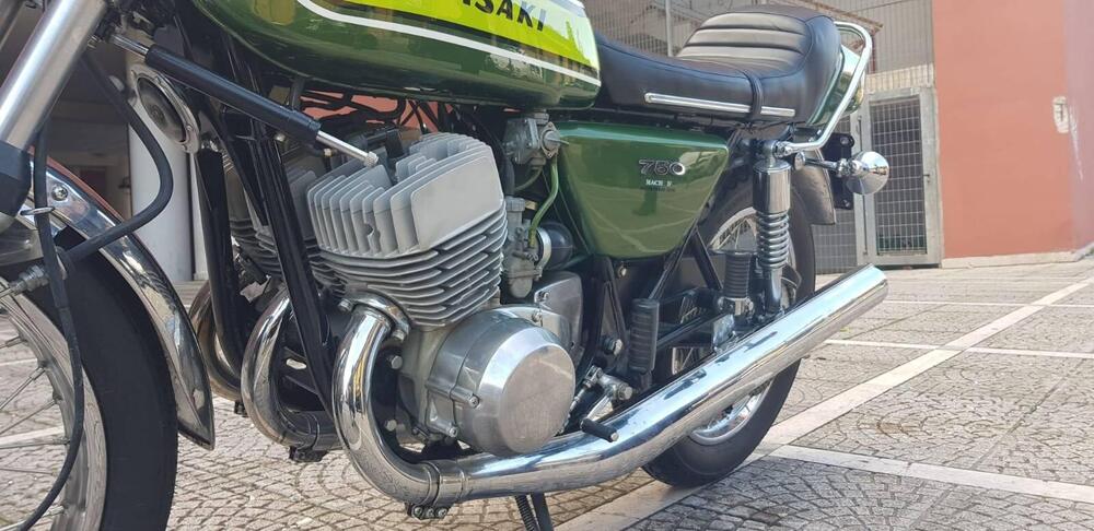 Kawasaki 750 mach IV (2)