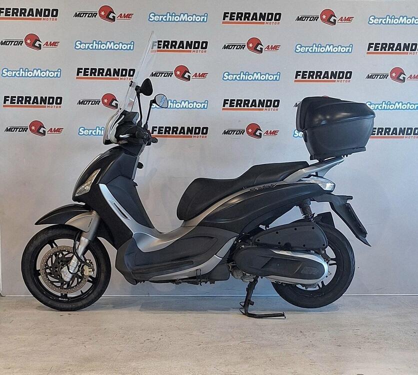 Piaggio Beverly 350 SportTouring ie ABS (2011 - 17) (2)