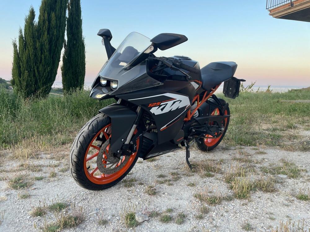 KTM RC 125 ABS (2015 - 16)
