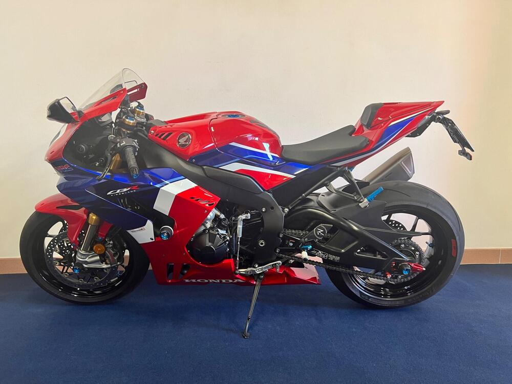 Honda Cbr 1000 rr r Sp Lightech (2)