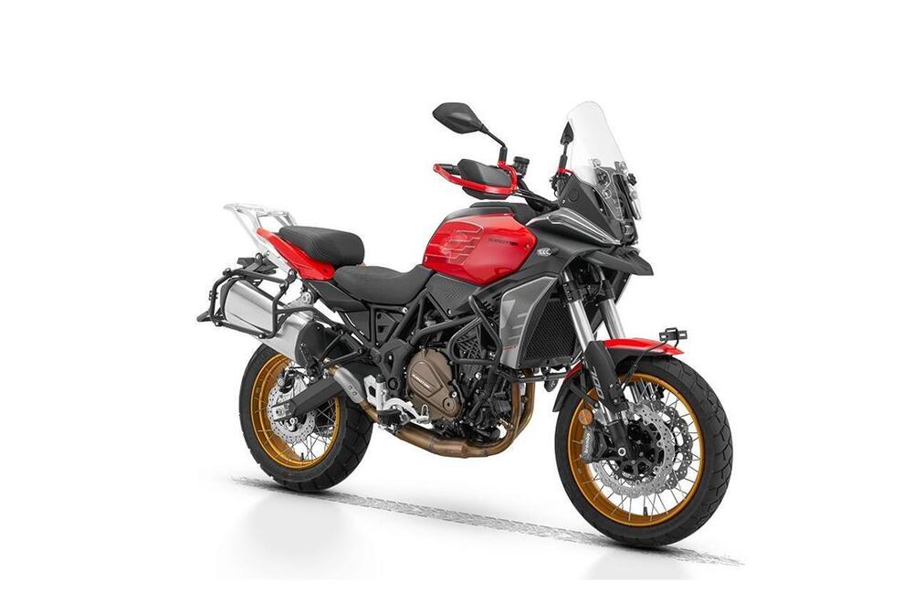 QJ Motor SRT 700 SX (2025)