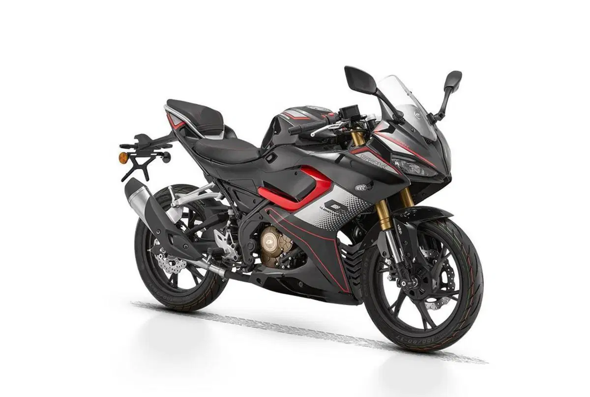 QJ Motor SRK 125 R (2025 - 26) (2)