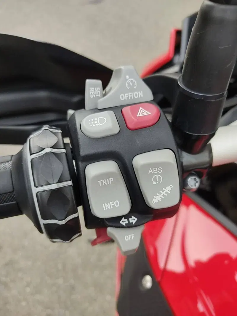 Bmw S 1000 XR (2017 - 19) (9)