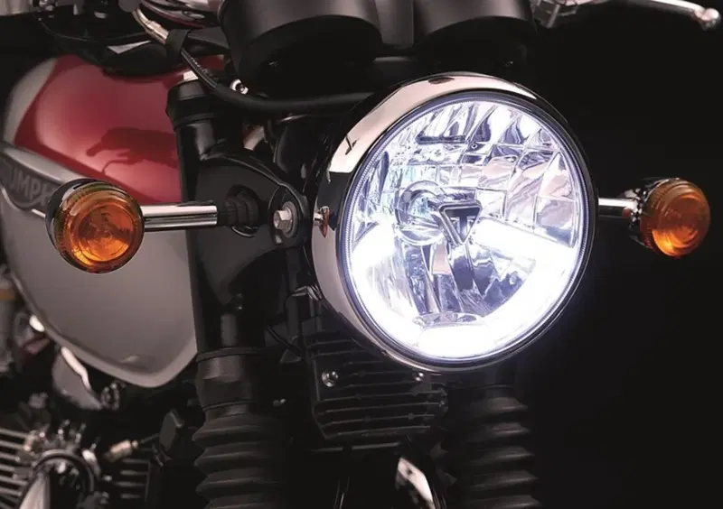 Triumph Bonneville T120 Bonneville T120 Black (2017 - 20) (26)