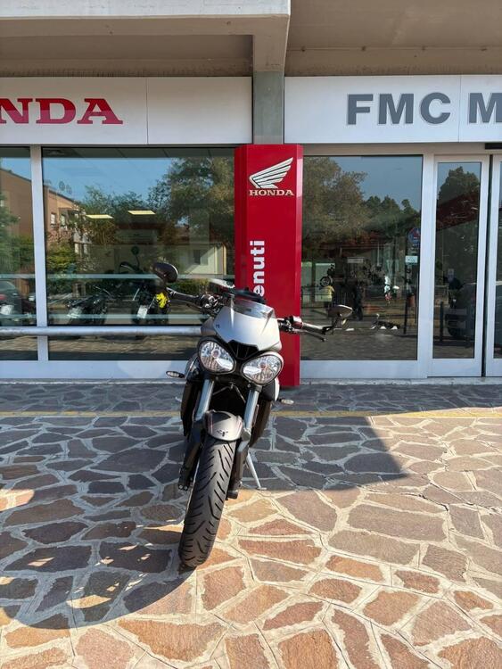 Triumph Street Triple RS (2017 - 19) (3)