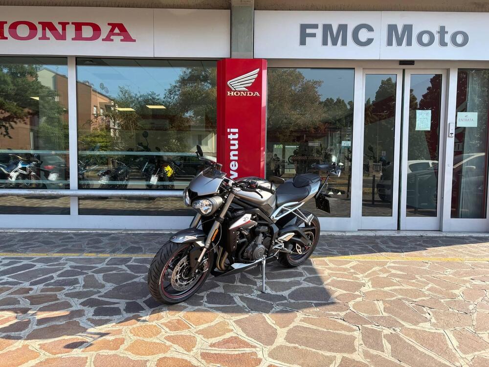 Triumph Street Triple RS (2017 - 19) (5)