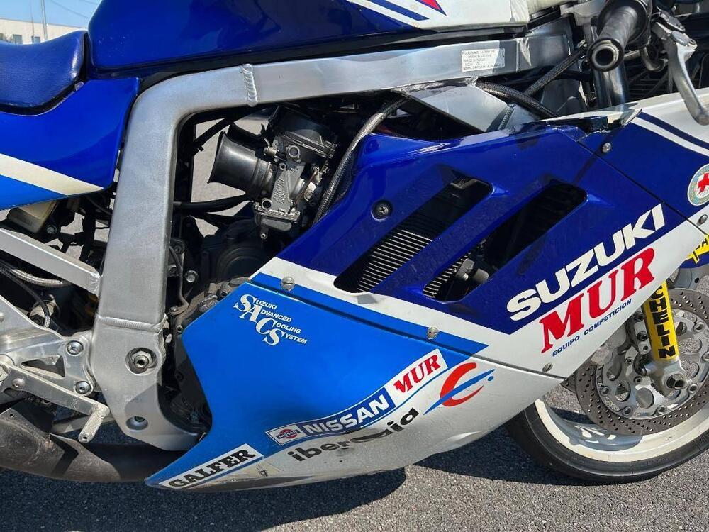 Suzuki GSX R 750 (1990) (3)