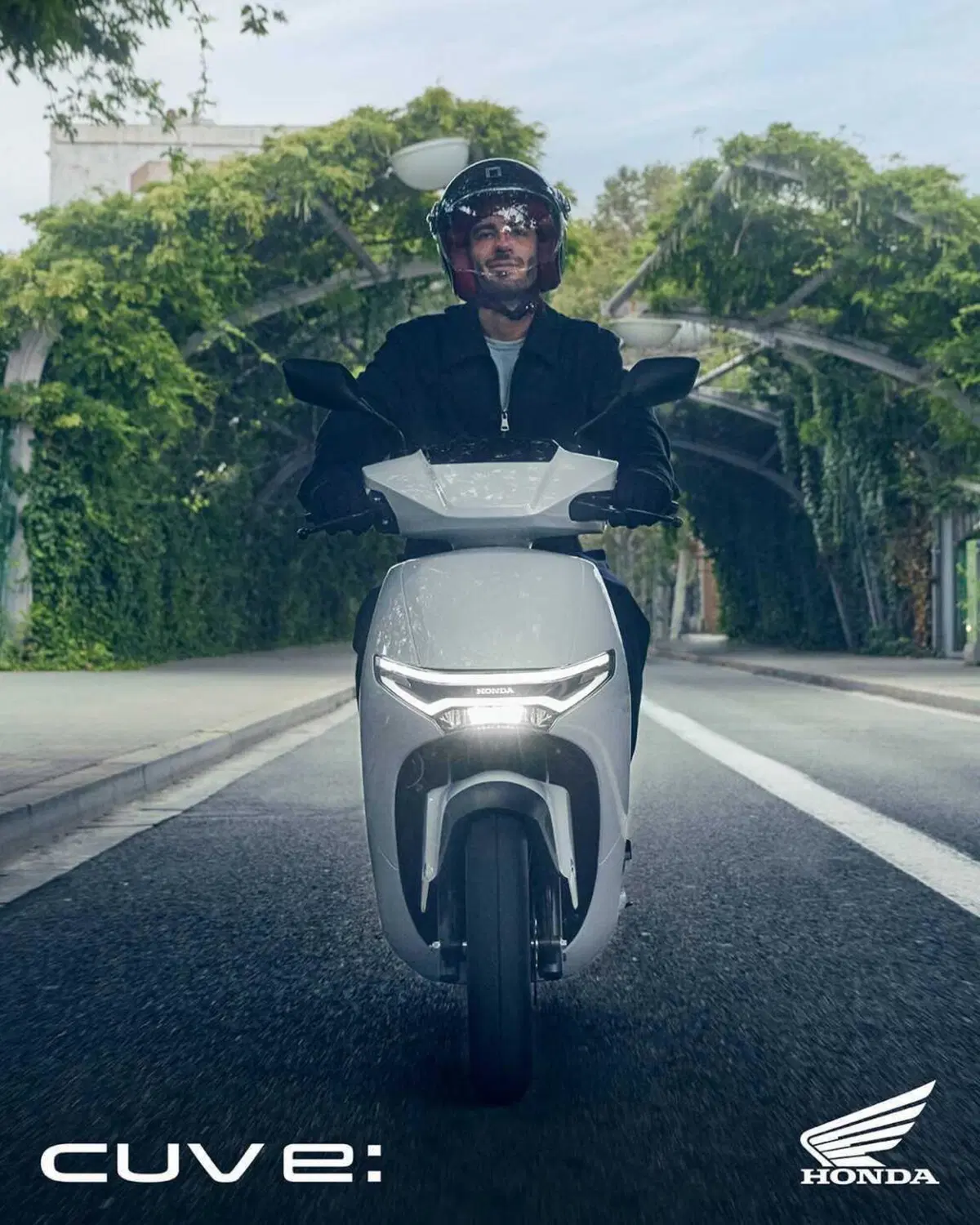 Honda CUV e: prezzo, autonomia, batterie. Ecco il nuovo scooter elettrico giapponese [GALLERY] (4)