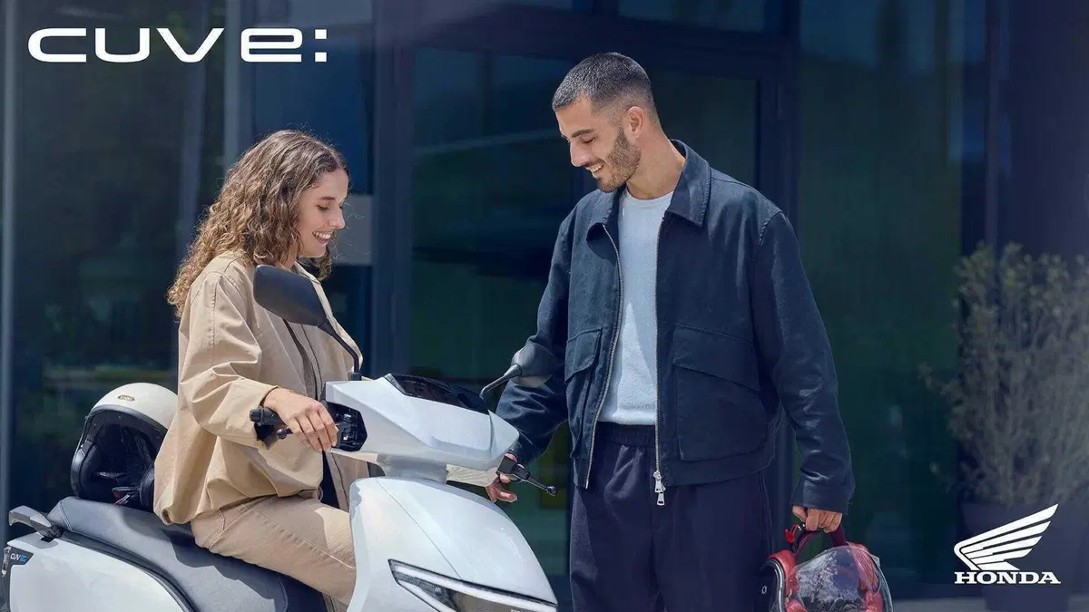 Honda CUV e: prezzo, autonomia, batterie. Ecco il nuovo scooter elettrico giapponese [GALLERY] (29)