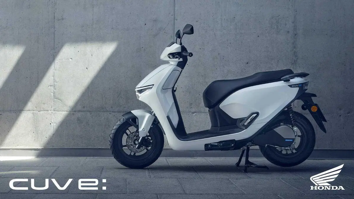Honda CUV e: prezzo, autonomia, batterie. Ecco il nuovo scooter elettrico giapponese [GALLERY] (30)