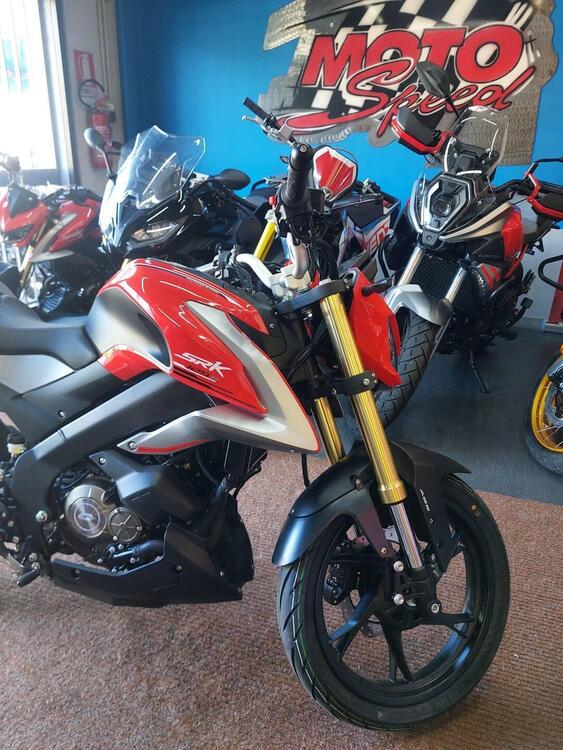 QJ Motor SRK 125 S (2025) (3)