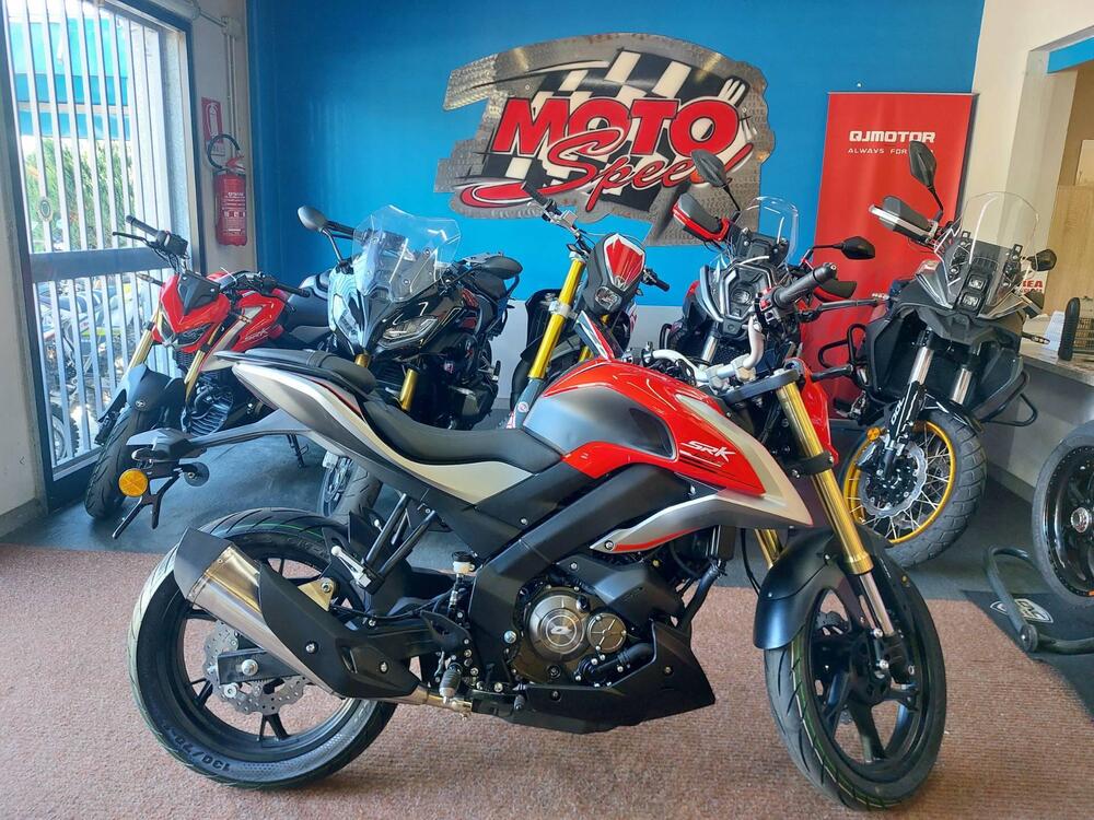 QJ Motor SRK 125 S (2025) (2)