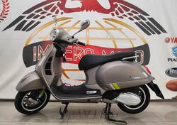 Vespa GTS 300 (2023 - 24) usata