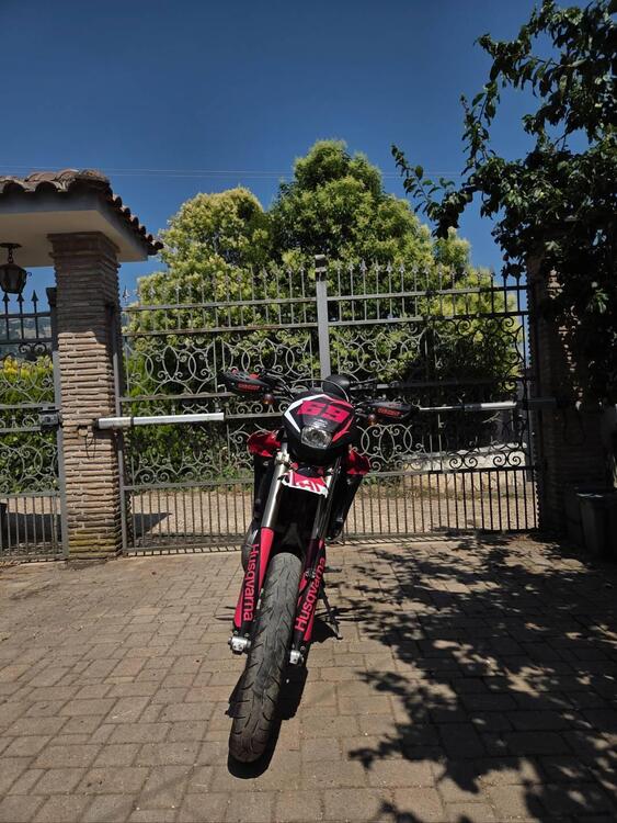 Husqvarna SM 125 (2007) (2)