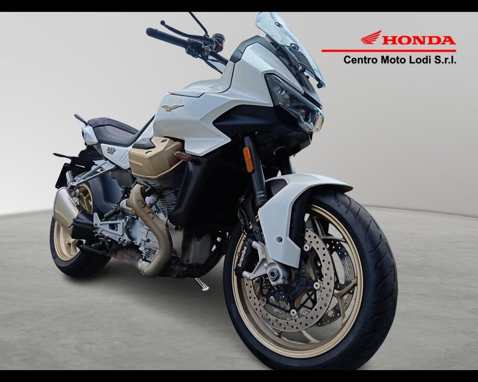 Moto Guzzi V100 Mandello (2022 - 24) (2)