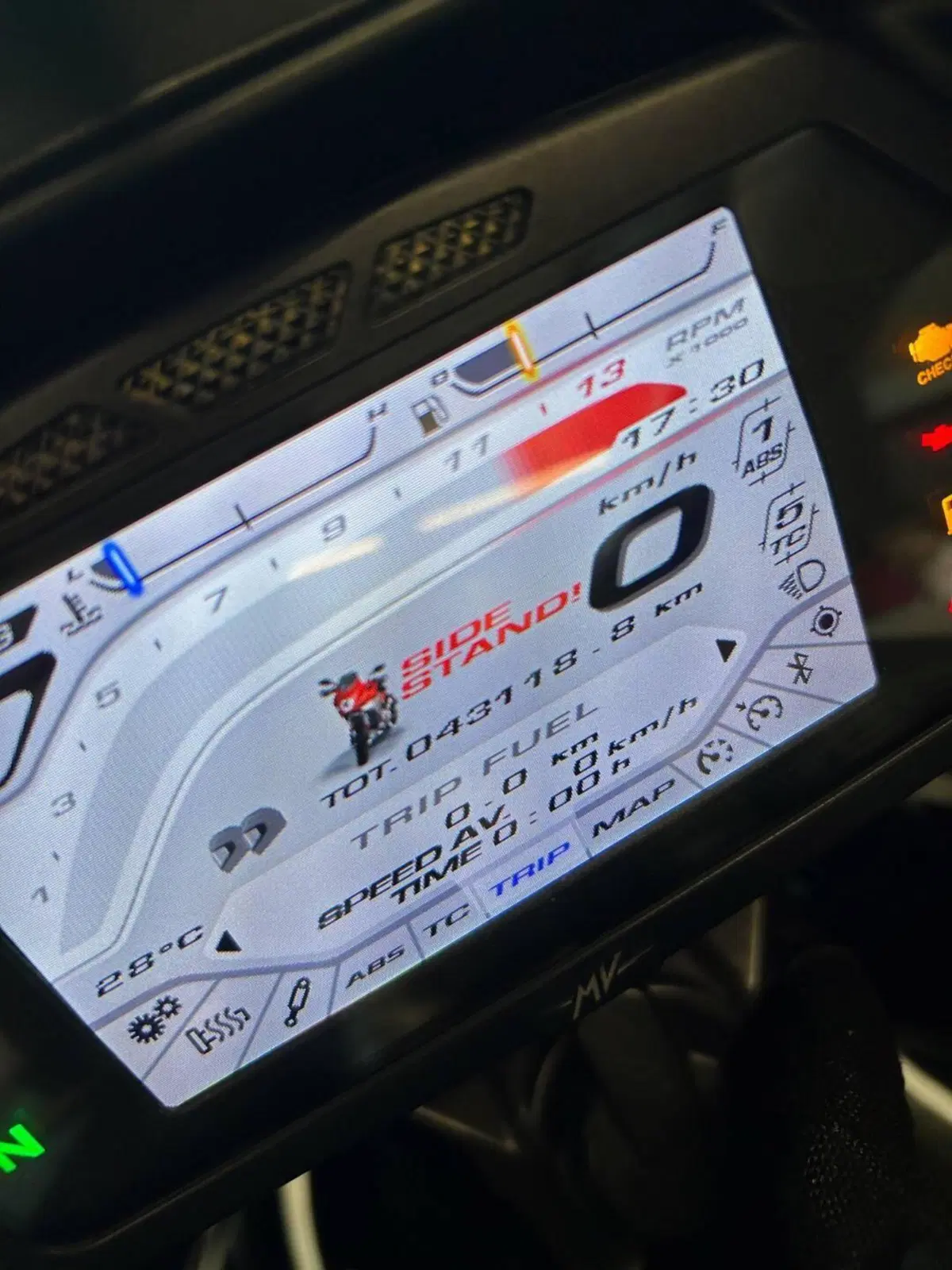 MV Agusta Turismo Veloce 800 Lusso SCS (2017 - 20) (5)