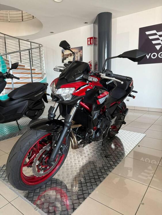 Kawasaki Z 650 (2025) (4)